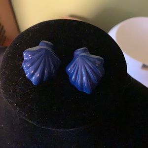 2/25 🧡 Vintage 80s composite shell earrings